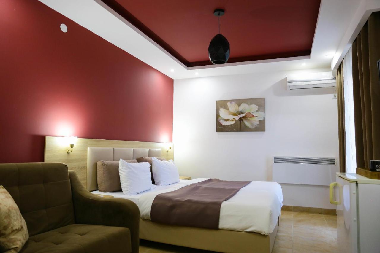 Hotel La Hacienda à Ulcinj Extérieur photo