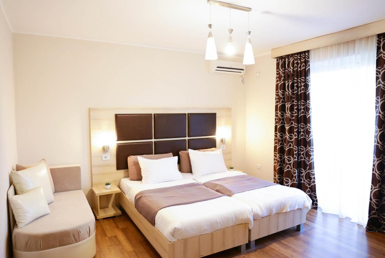 Hotel La Hacienda à Ulcinj Extérieur photo