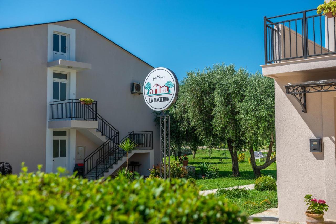 Hotel La Hacienda à Ulcinj Extérieur photo