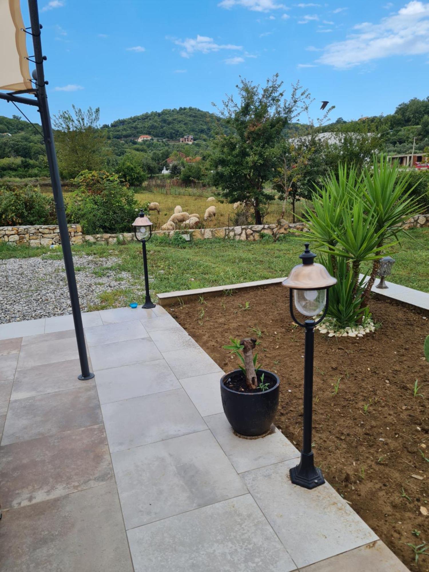 Hotel La Hacienda à Ulcinj Extérieur photo
