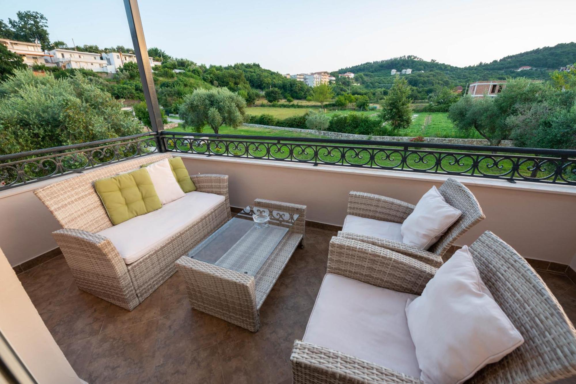 Hotel La Hacienda à Ulcinj Extérieur photo